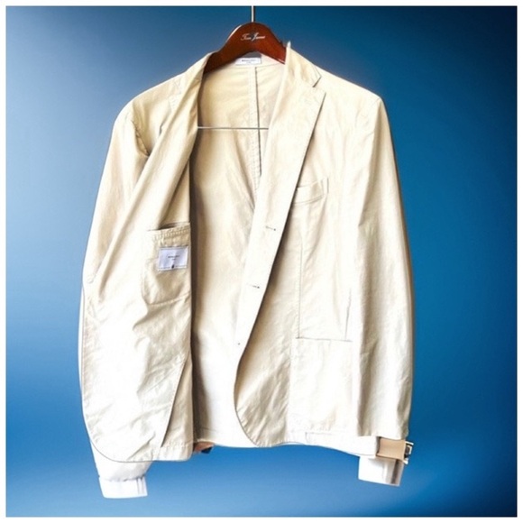 Boglioli Two-Button Deconstructed Sports Coat. Beige. XL - Picture 10 of 10